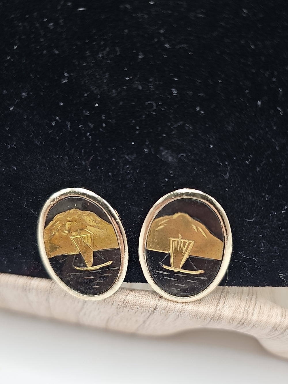Vintage Gold-Tone Black Enamel Sailboat Oval Clip Earrings Japan